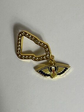 New Era New Orleans Pelicans Frame Hat Pin Blue Gold Pins Hats Hatpin New Eras